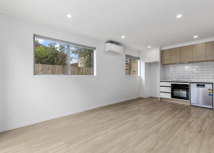  at 4/5 King Street, Papakura, Papakura