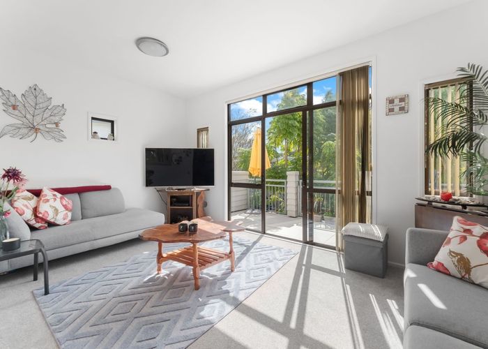  at 78/92 Bush Road, Albany, Auckland