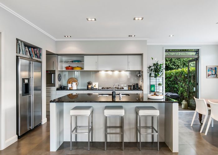  at 192 Orakei Road, Remuera, Auckland
