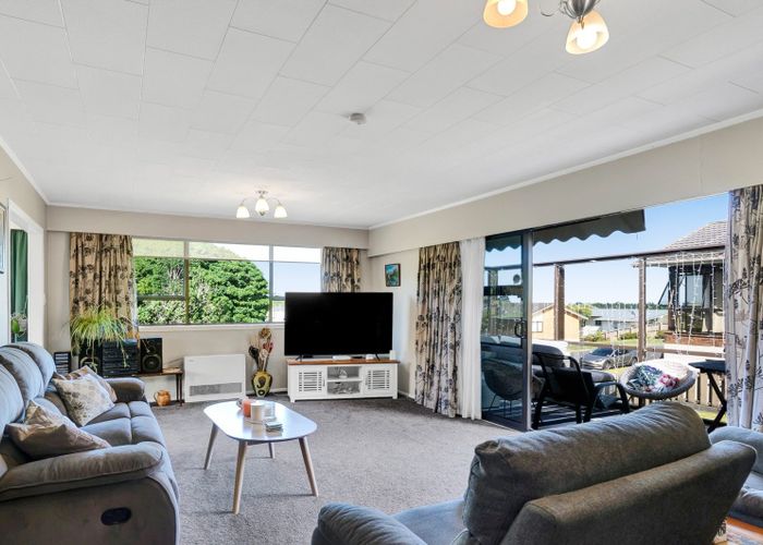  at 4 Bronte Place, Whalers Gate, New Plymouth, Taranaki