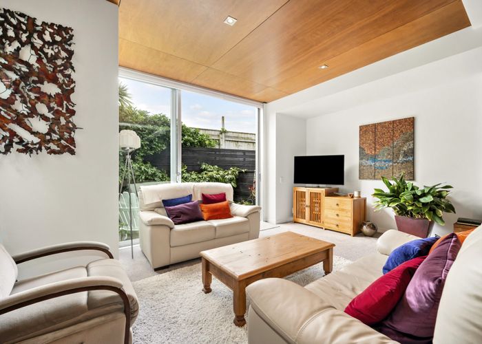  at 5/3 Severn Street, Island Bay, Wellington, Wellington