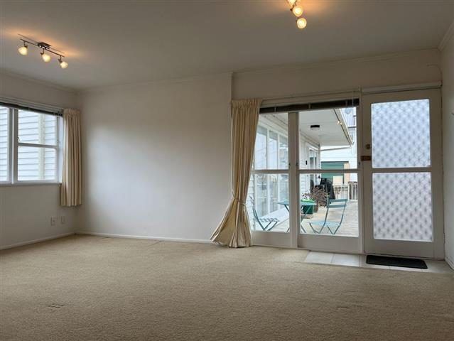  at 6/111 Patteson Avenue, Mission Bay, Auckland