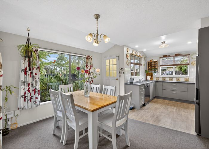  at 70 Solomon Avenue, Redwood, Christchurch City, Canterbury