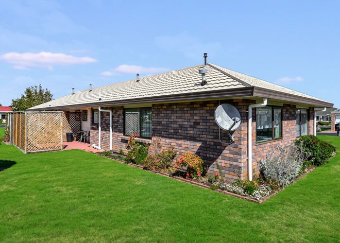  at 103/4 Admiral Crescent, Flagstaff, Hamilton