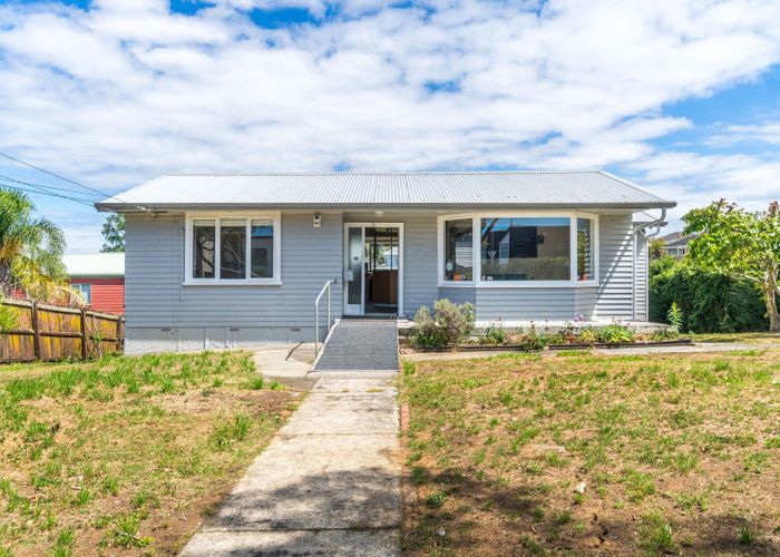  at 17 Elstree Avenue, Glen Innes, Auckland City, Auckland