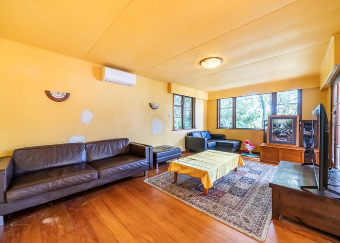 at 11 Hill Grove, Naenae, Lower Hutt, Wellington