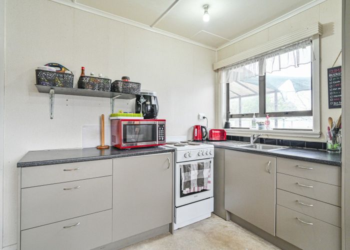  at 703 Anson Street, Mayfair, Hastings