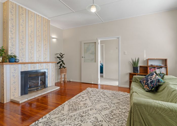  at 26 Richmond Road, Carterton