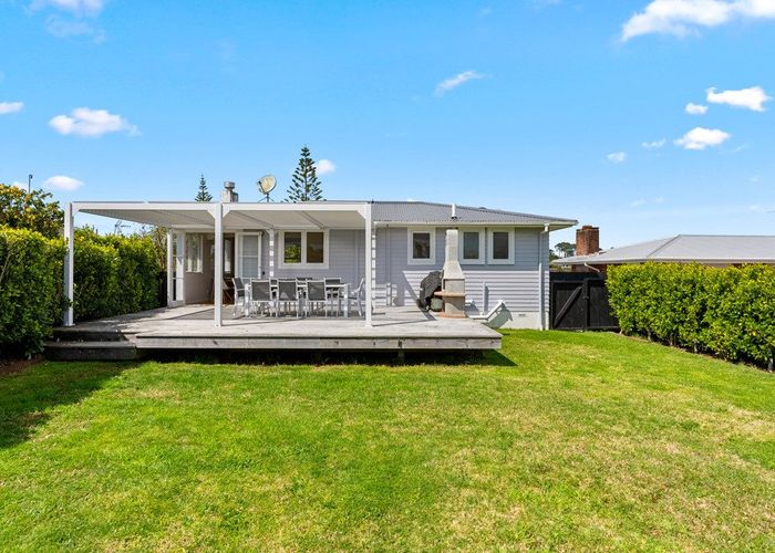 at 1/64 Sunnynook Road, Sunnynook, North Shore City, Auckland