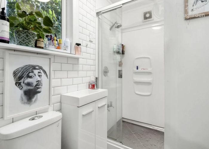  at 10A Governor Road, Northland, Wellington, Wellington