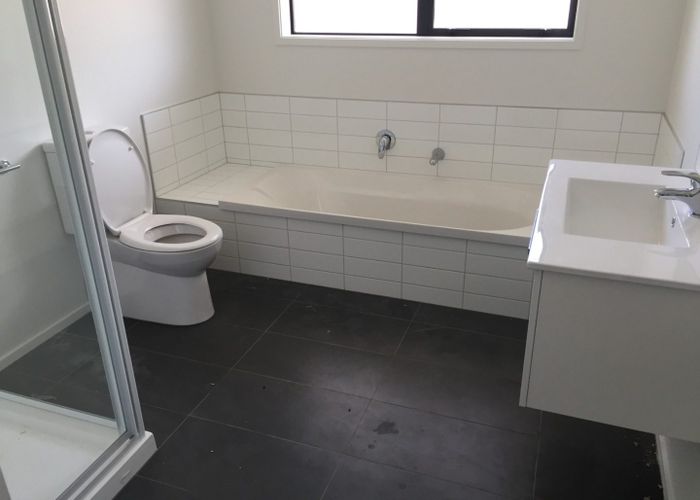  at 4  Naeo Close, Papamoa Beach, Tauranga, Bay Of Plenty