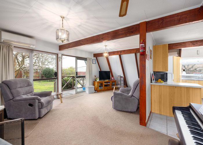  at 107B Queenspark Drive, Parklands, Christchurch