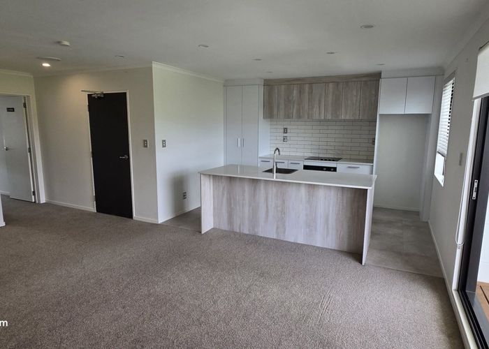  at 1/1 Aperira Lane, Wiri, Manukau City, Auckland