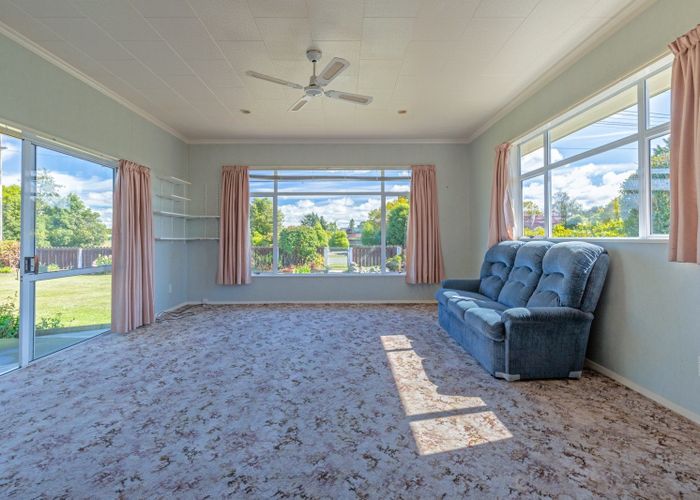  at 32 Acacia Drive, Levels