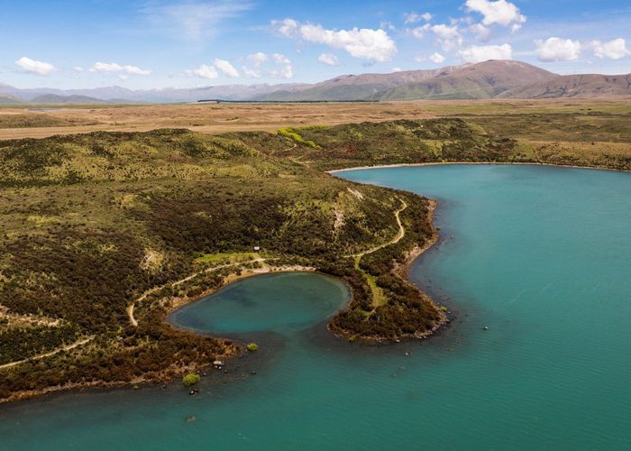  at Ohau Downs Station, Lake Ohau, Waitaki, Otago