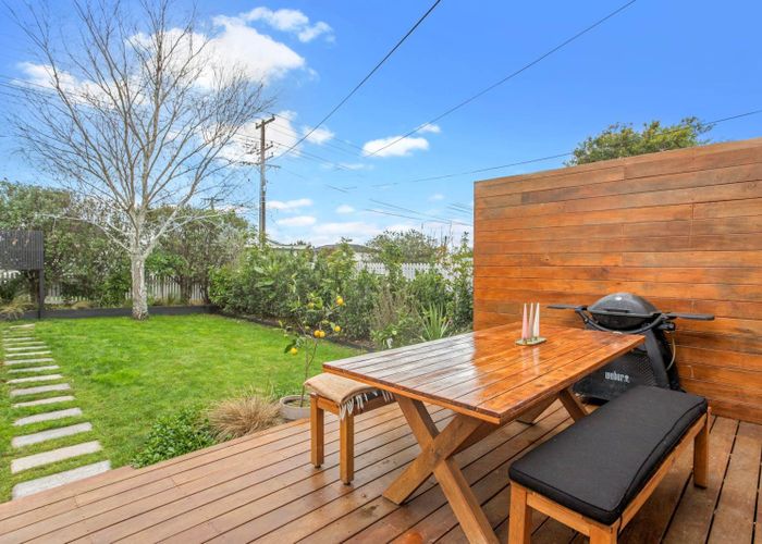  at 23 Archibald Road, Kelston, Auckland