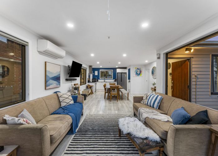  at 42 Harwood Crescent, Otara, Manukau City, Auckland