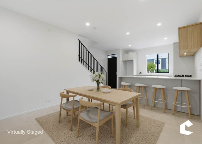  at 21 Whimbrel Road, Flat Bush, Manukau City, Auckland