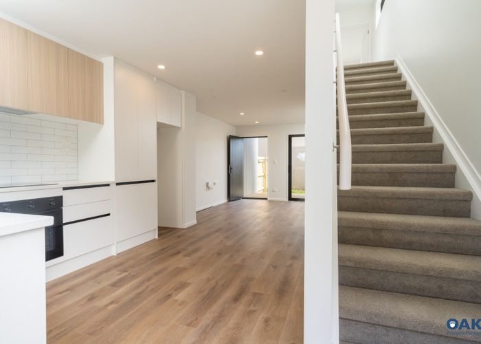  at 24 Whai Hua Lane, Mangere Bridge, Manukau City, Auckland