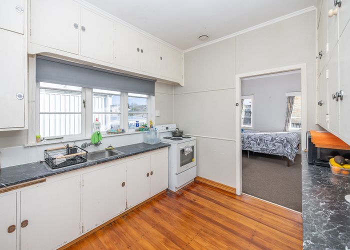  at 15 Carey Street, Maeroa, Hamilton, Waikato