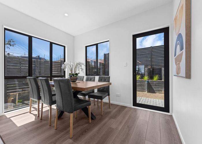  at 3 Greenbrier Street, Westgate, Waitakere City, Auckland