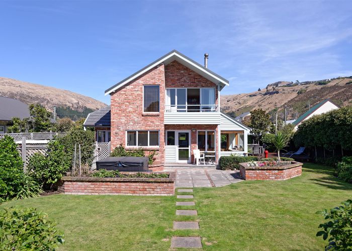  at 93 Nayland Street, Sumner, Christchurch