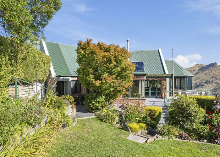  at 18 Rockview Place, Mount Pleasant, Christchurch