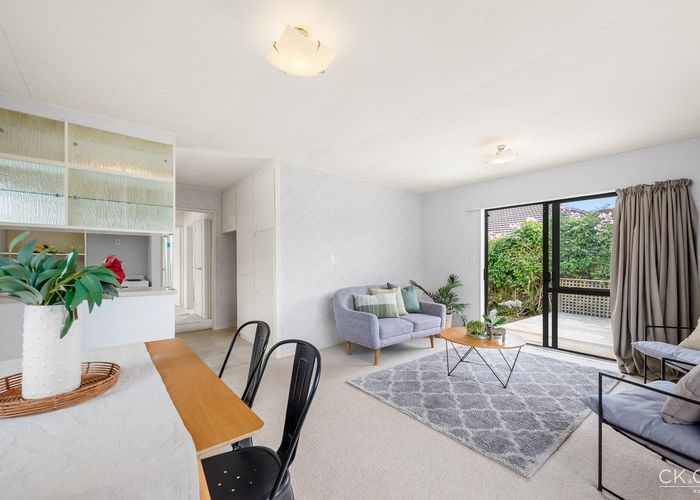  at 2/11 Bauchop Road, Waterloo, Lower Hutt, Wellington