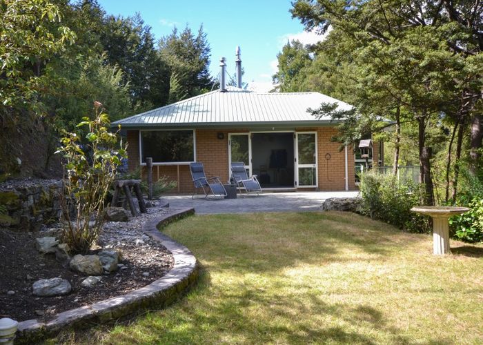  at 24 Bellbird Lane, Mount Creighton, Queenstown
