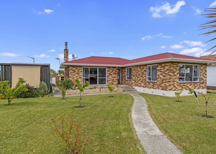  at 12 First Avenue North, Waihou
