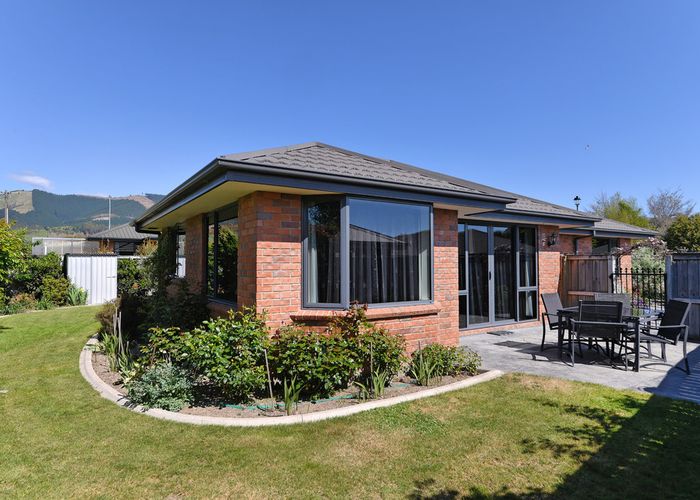  at 12 Astelia Place, Richmond