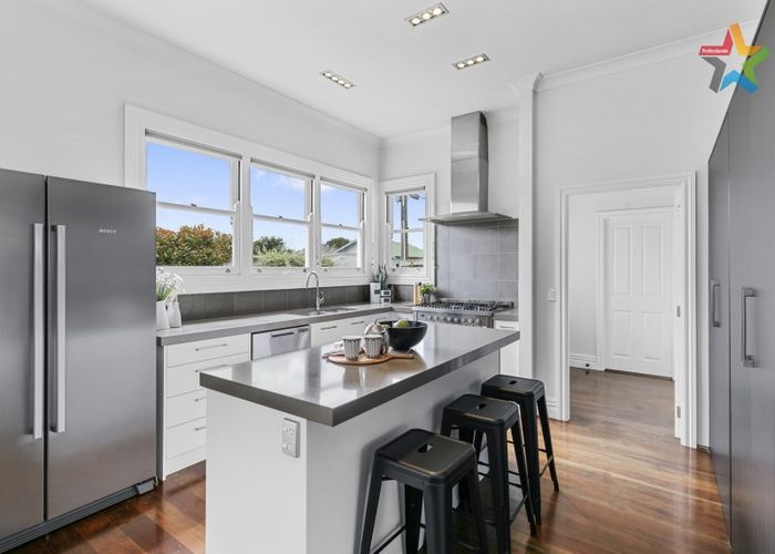  at 24 Tama Street, Alicetown, Lower Hutt
