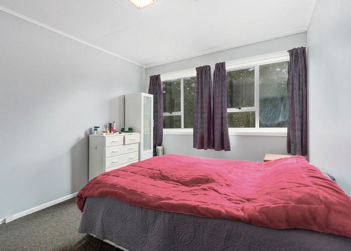  at 12 Bellona Place, Cannons Creek, Porirua