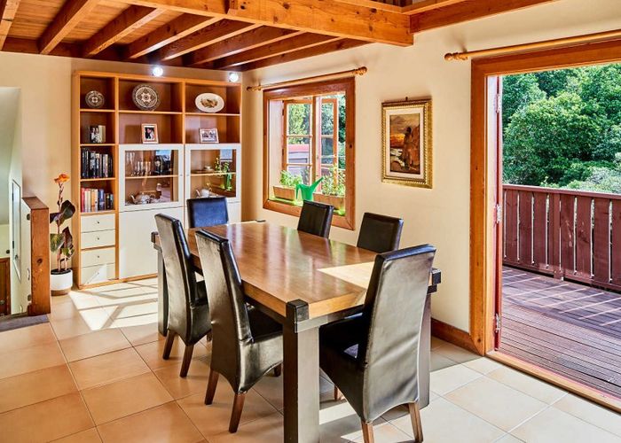  at 8B Tawa Street, Eastbourne, Lower Hutt
