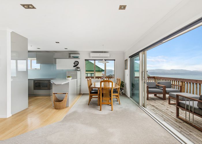  at 2 Tamworth Crescent, Newlands, Wellington