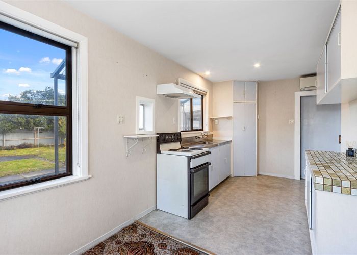  at 6 Hillary Crescent, Upper Riccarton, Christchurch