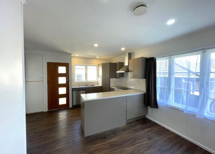  at 2 Grant Avenue, Otara, Auckland