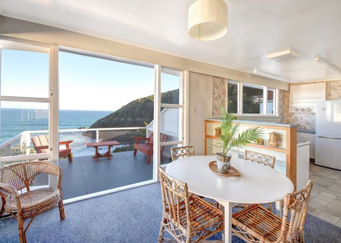  at 55 Cliffs Road, Saint Clair, Dunedin