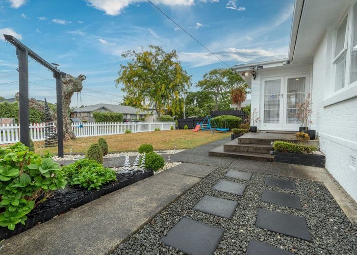  at 78 Bruce Avenue, Glenview, Hamilton