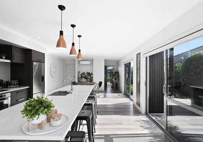  at 5 Hebe Crescent, Papamoa Beach, Papamoa