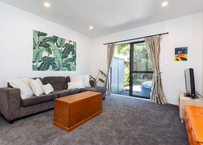  at 63/24 Norrie Avenue, Mount Albert, Auckland