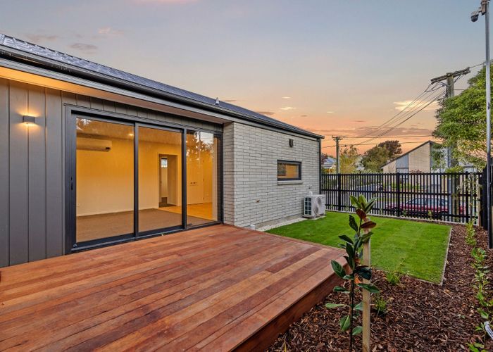  at 1/93 Wildberry Street, Woolston, Christchurch City, Canterbury