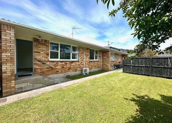  at 2/236 Pakuranga Road, Pakuranga Heights, Manukau City, Auckland