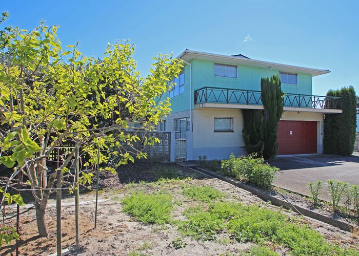  at 218 Meeanee Road, Meeanee, Napier