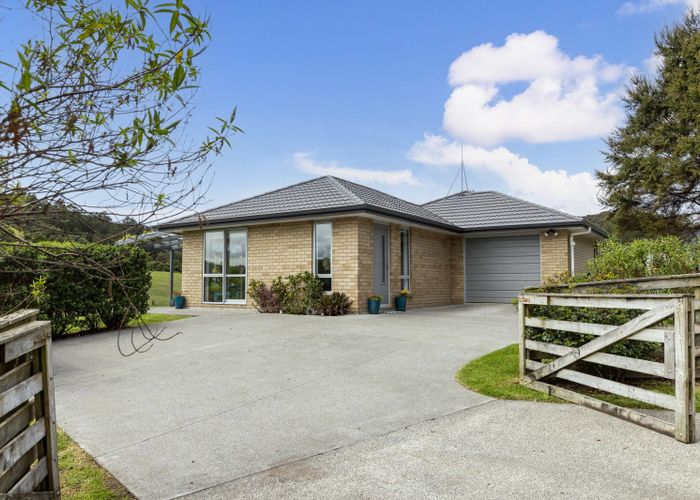  at 181 Bayer Road, Silverdale