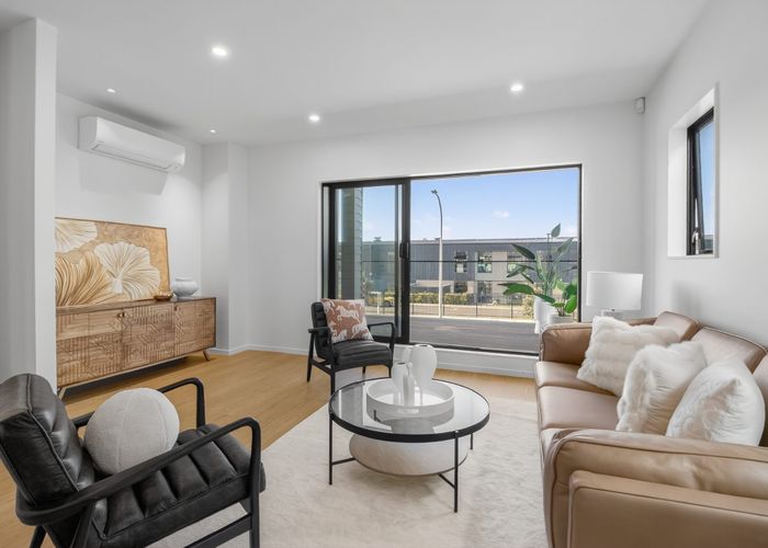  at 7/10 Scott Road, Hobsonville, Waitakere City, Auckland