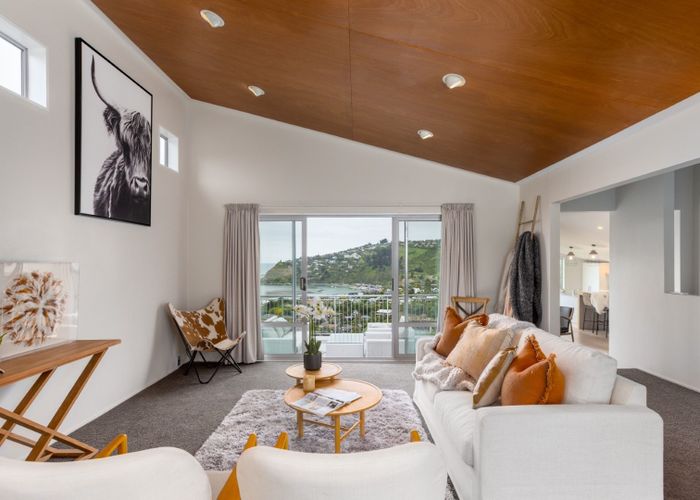  at 16  Glendevere Terrace, Redcliffs, Christchurch City, Canterbury
