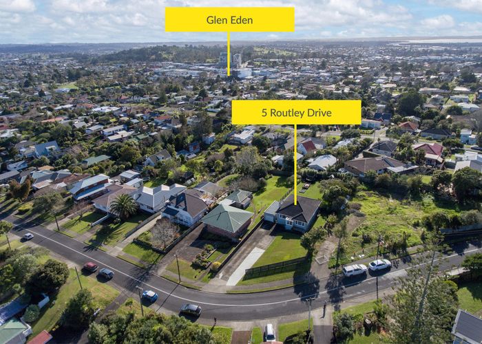  at 5 Routley Drive, Glen Eden, Auckland