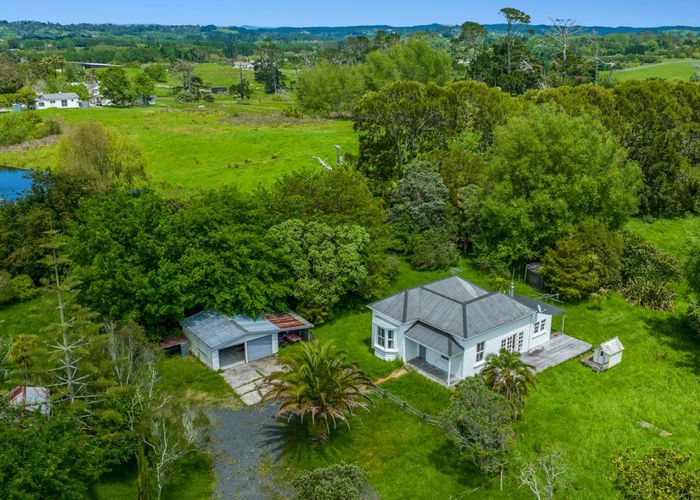  at 164 Top Road, Albany