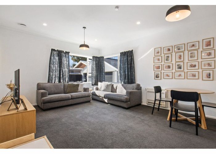  at 205 Centaurus Road, Saint Martins, Christchurch